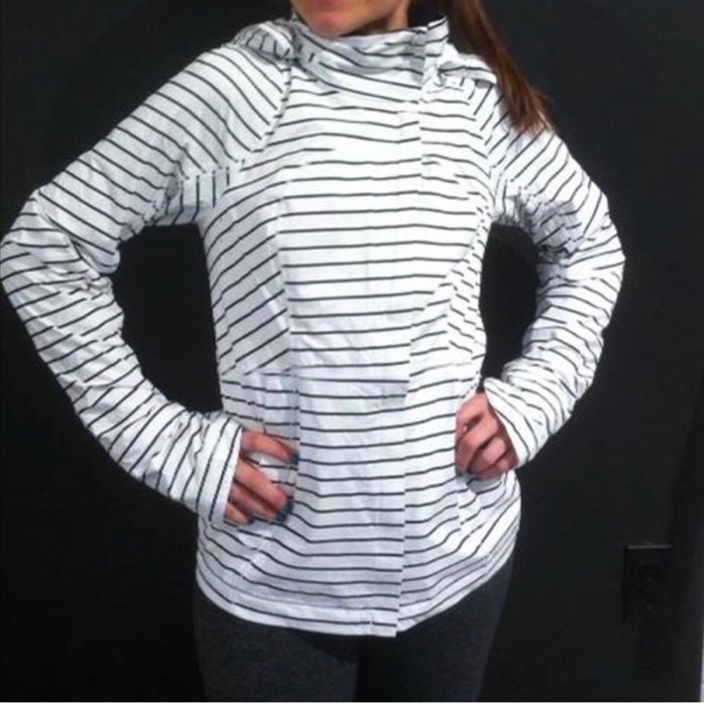 Lululemon Run in the Rain jacket quiet stripe 2